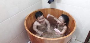 bồn-tắm-gỗ-tròn